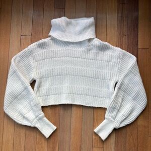 Cotton Candy LA White Chunky Ribbed Knit Cropped Turtleneck Sweater Small (S)